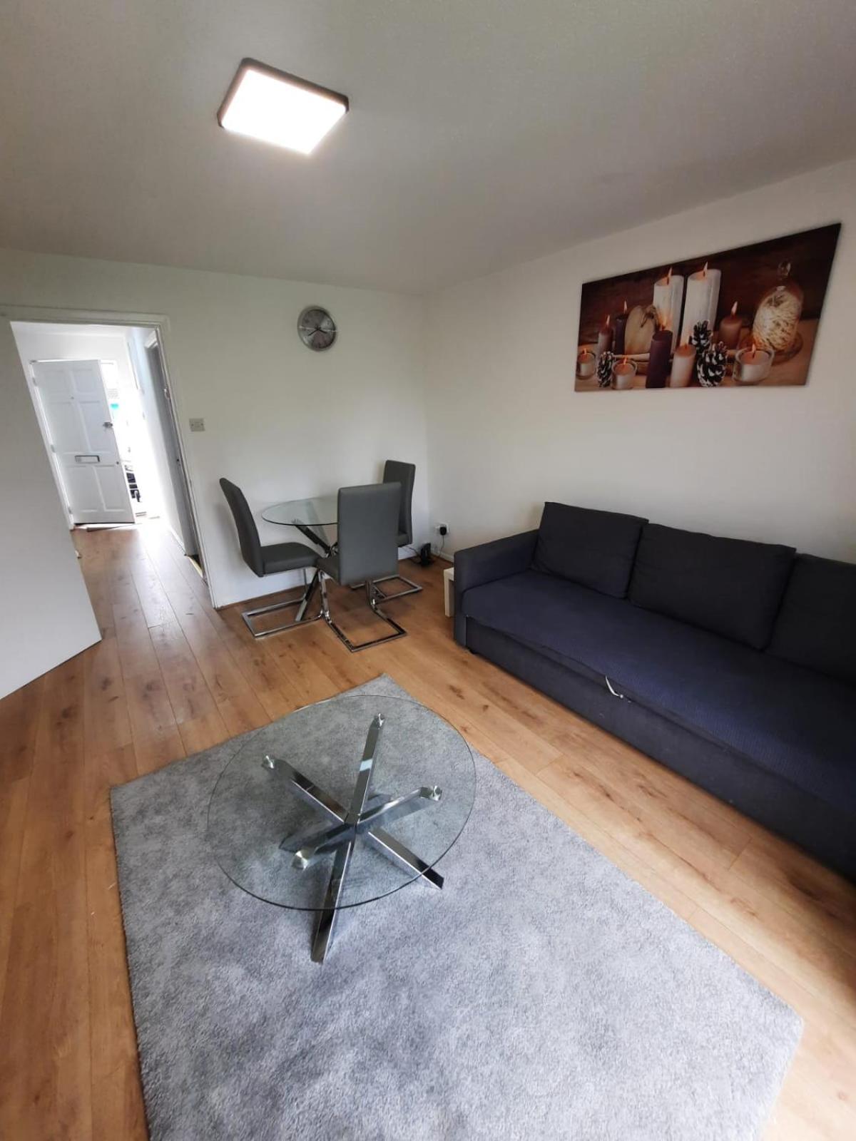 Two Bedroom Luxury House Thamesmead  Zewnętrze zdjęcie